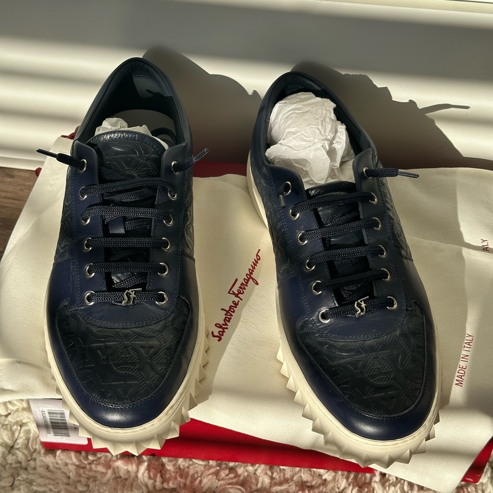 Men’s Navy Blue Salvatore Ferragamo Shoes 👞